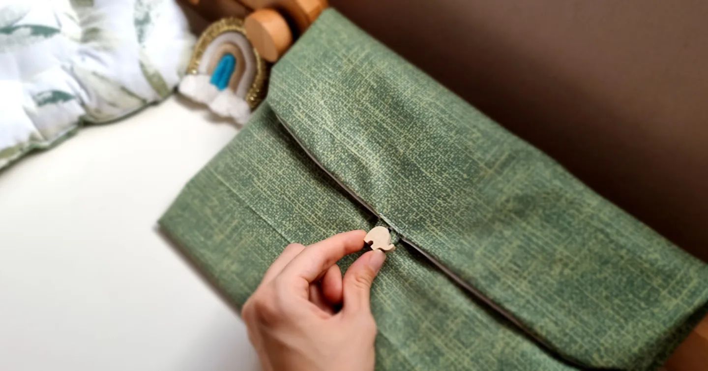 تشک تعویض دکمه چوبی (طرح زامو)